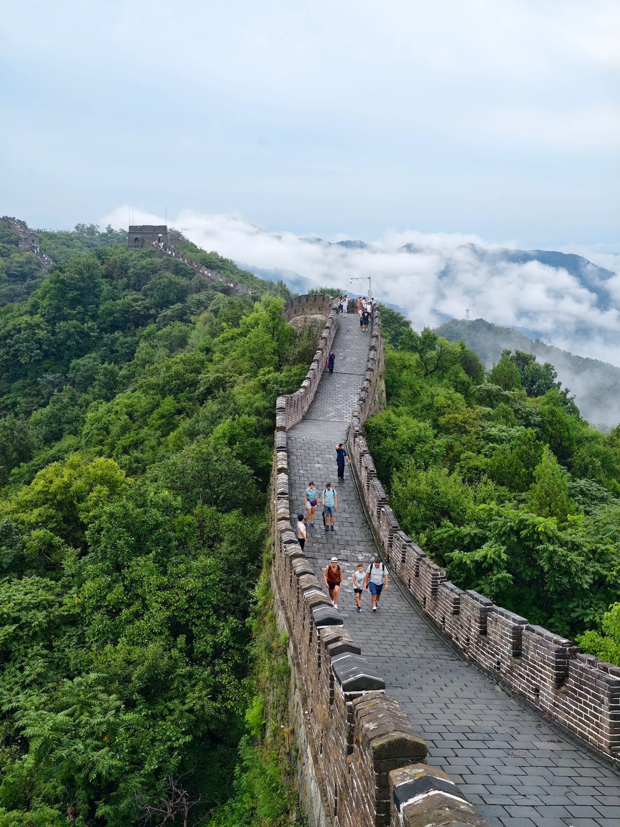 BEIJING Encounter: BEIJING · MEET THE UNEXPECTED From the Great Wall to the Olympic City